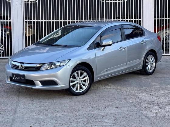 HONDA CIVIC 1.8 LXL 16V FLEX 4P AUTOMÁTICO